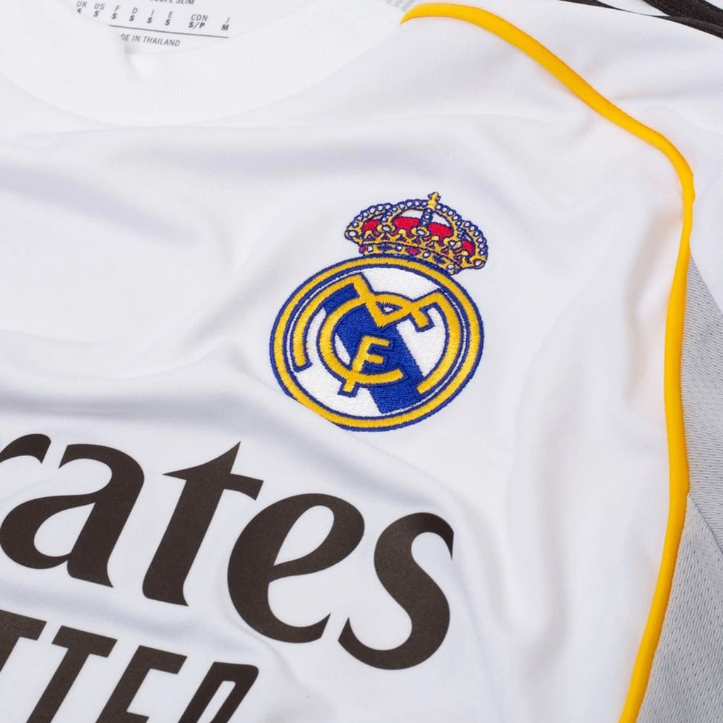 Conjunto Niños Real Madrid Home 2025/26